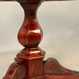 Pedestal table period Restoration In Mahogany