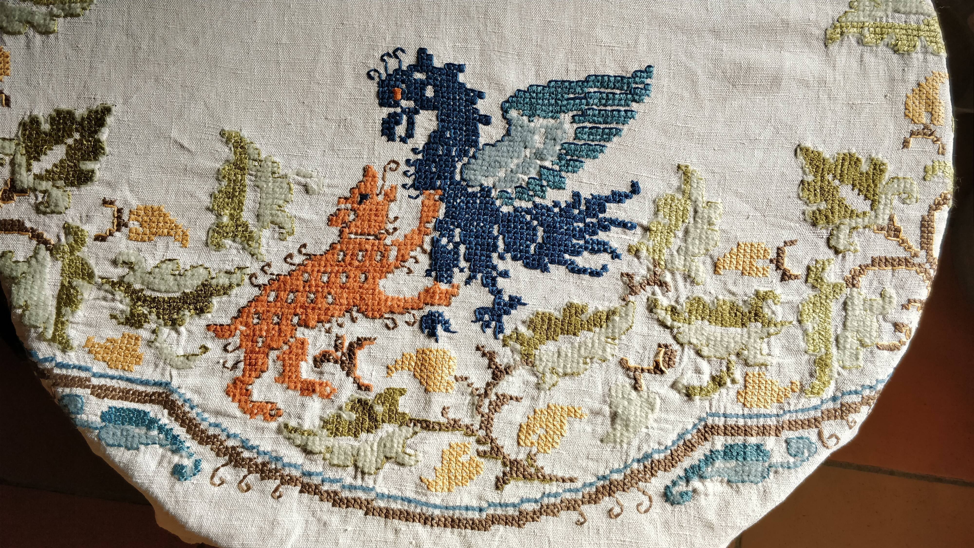 Round embroidered linen tablecloth