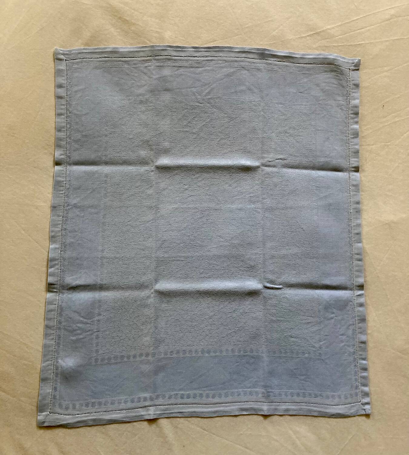 8 blue damask napkins