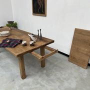 Large farm table from the 60s, in solid oak, with extensions