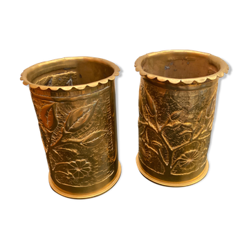Shell vases