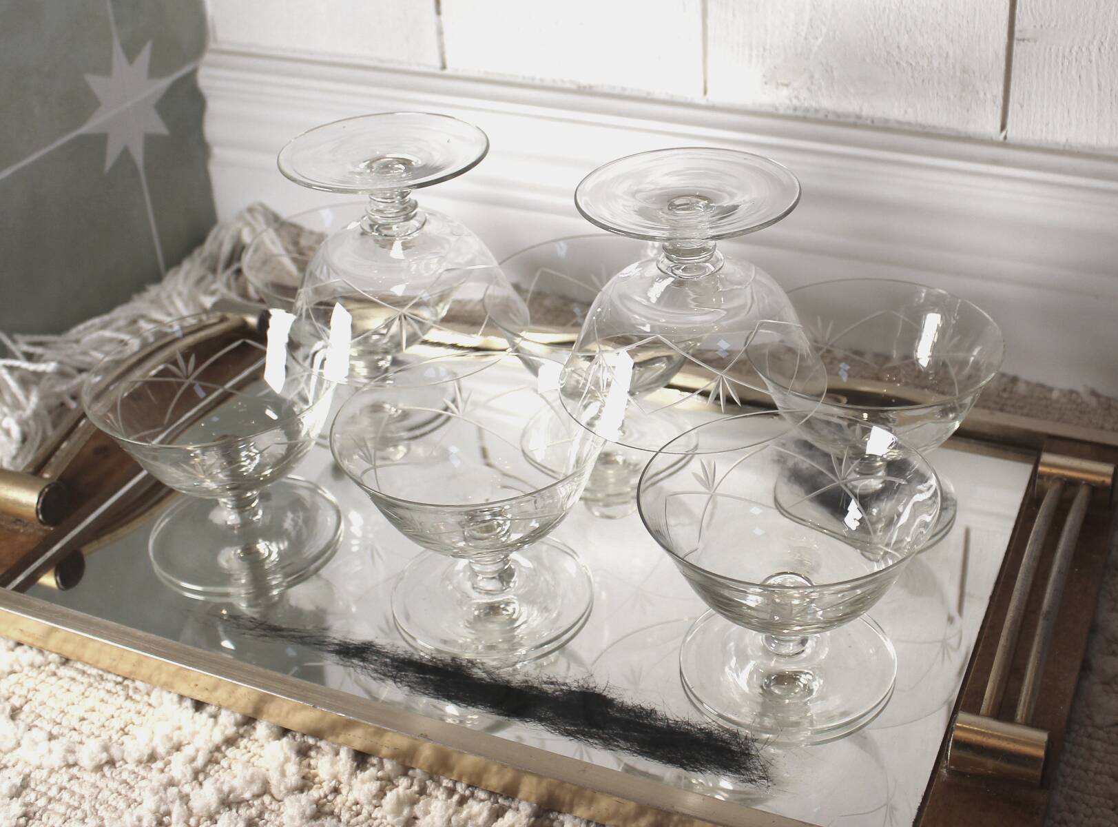 Set of 8 Champagne glasses in engraved crystal - Authentic Art Deco 1940