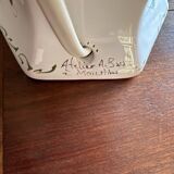 Earthenware lamp
