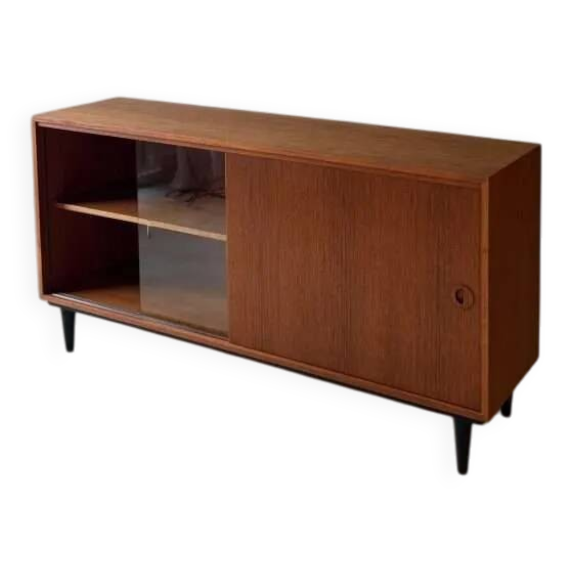 Buffet Musterring en teck des années 1960.