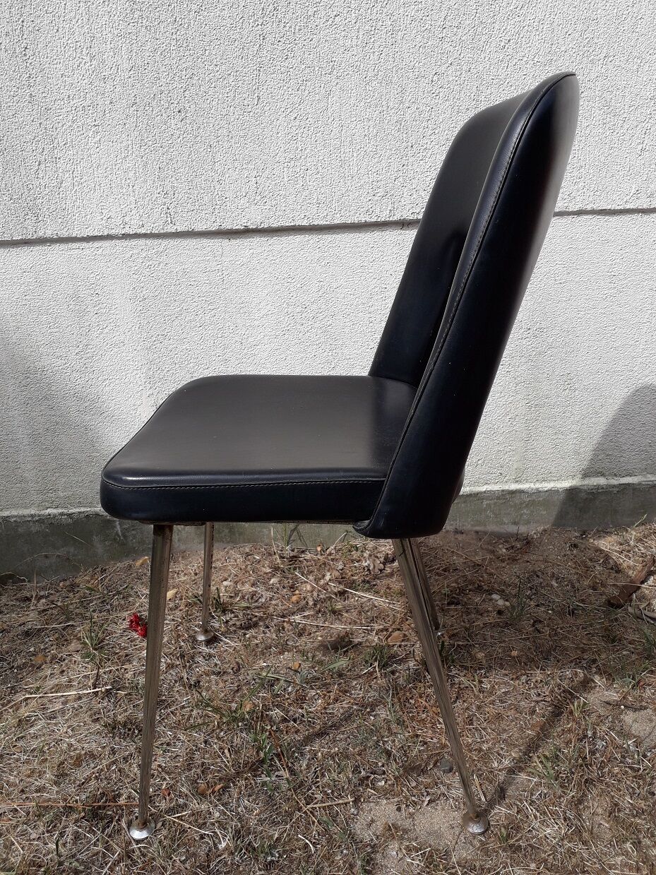 Black office chair 1970