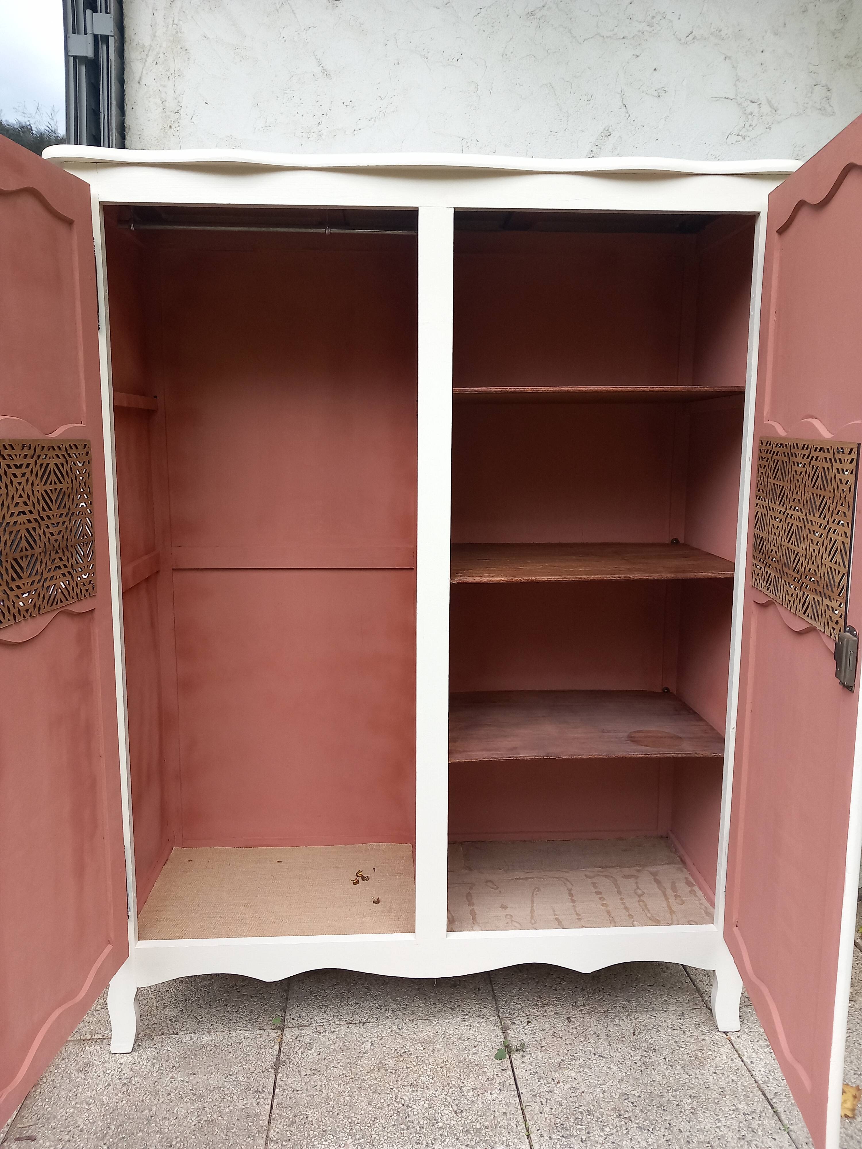 Children's wardrobe