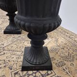 Pair of Medici cast iron vases from Maison Bourgeoise