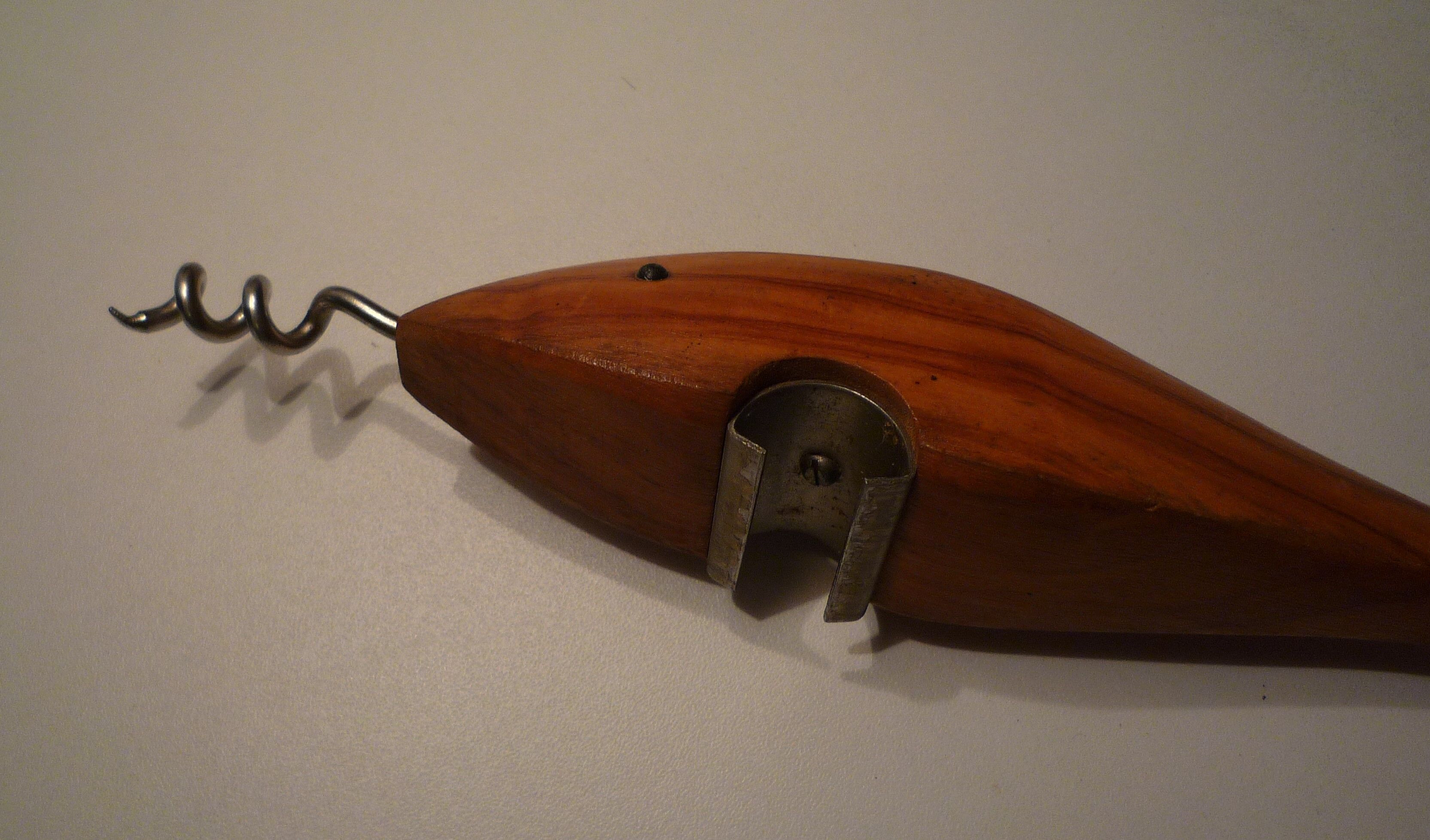 Bottle opener "Fish" in wood, vintage 1970s