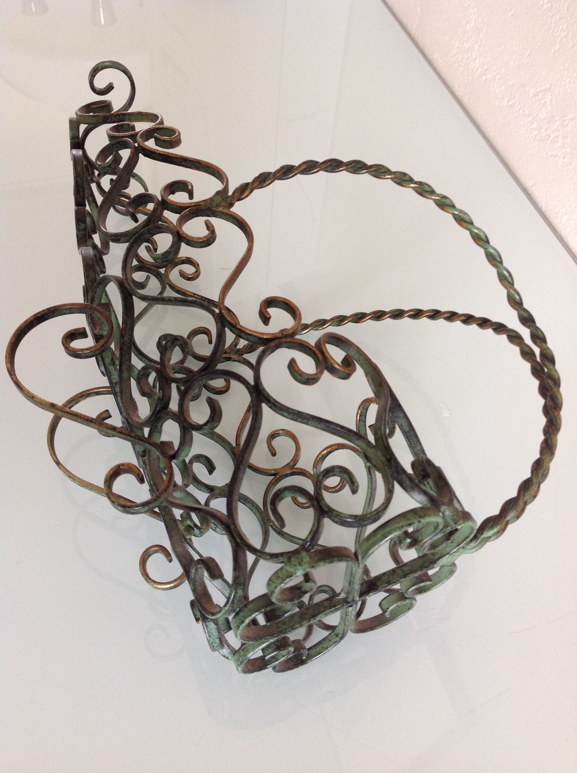 Porte bouteille  de table en ferronerie style art déco