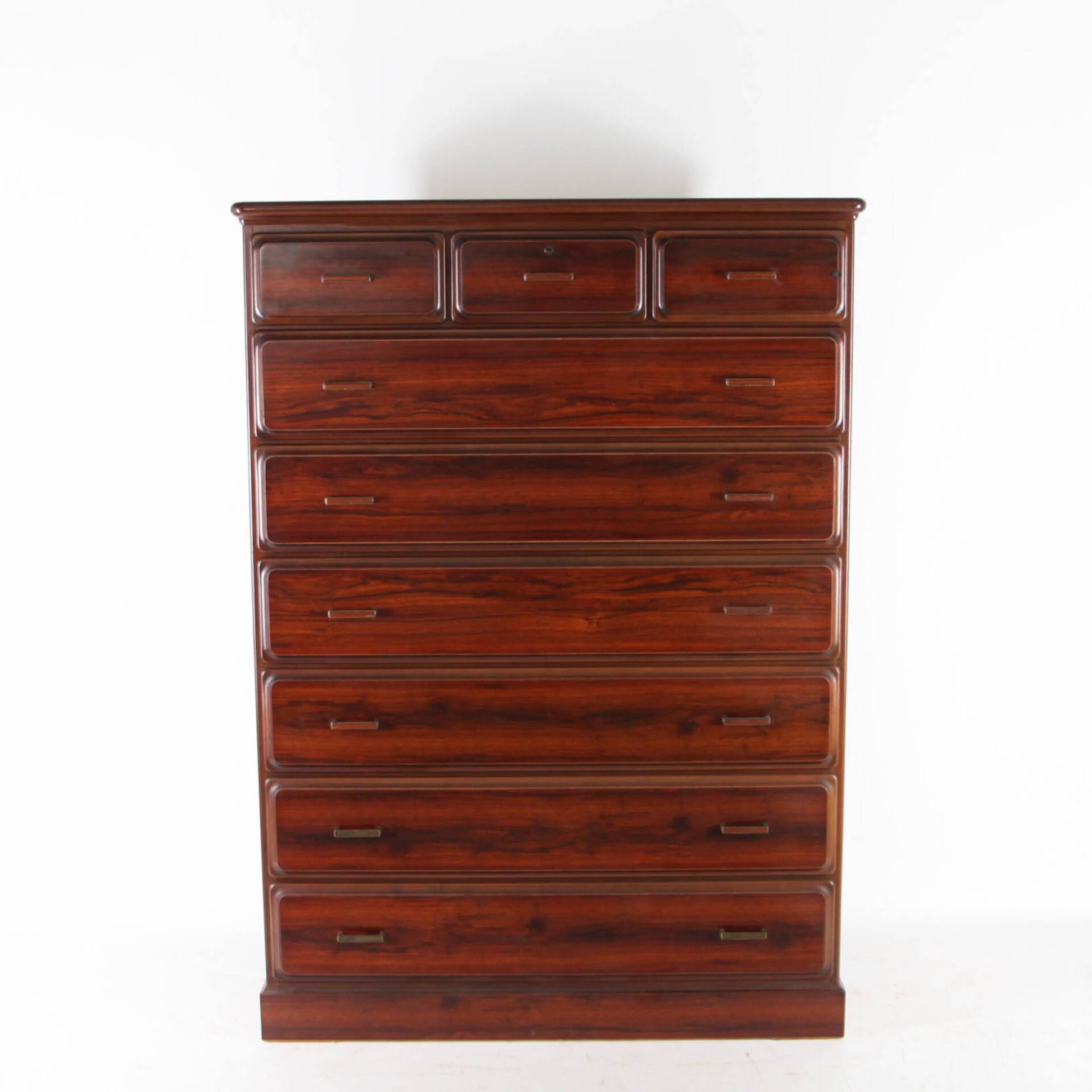 Japanese high commode