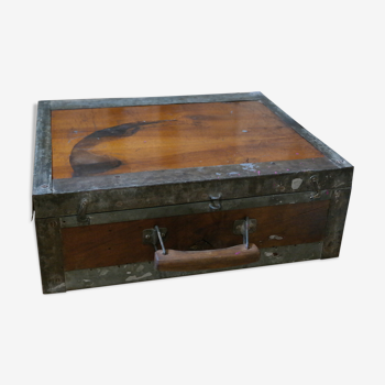 Old painter's case in walnut and zinc