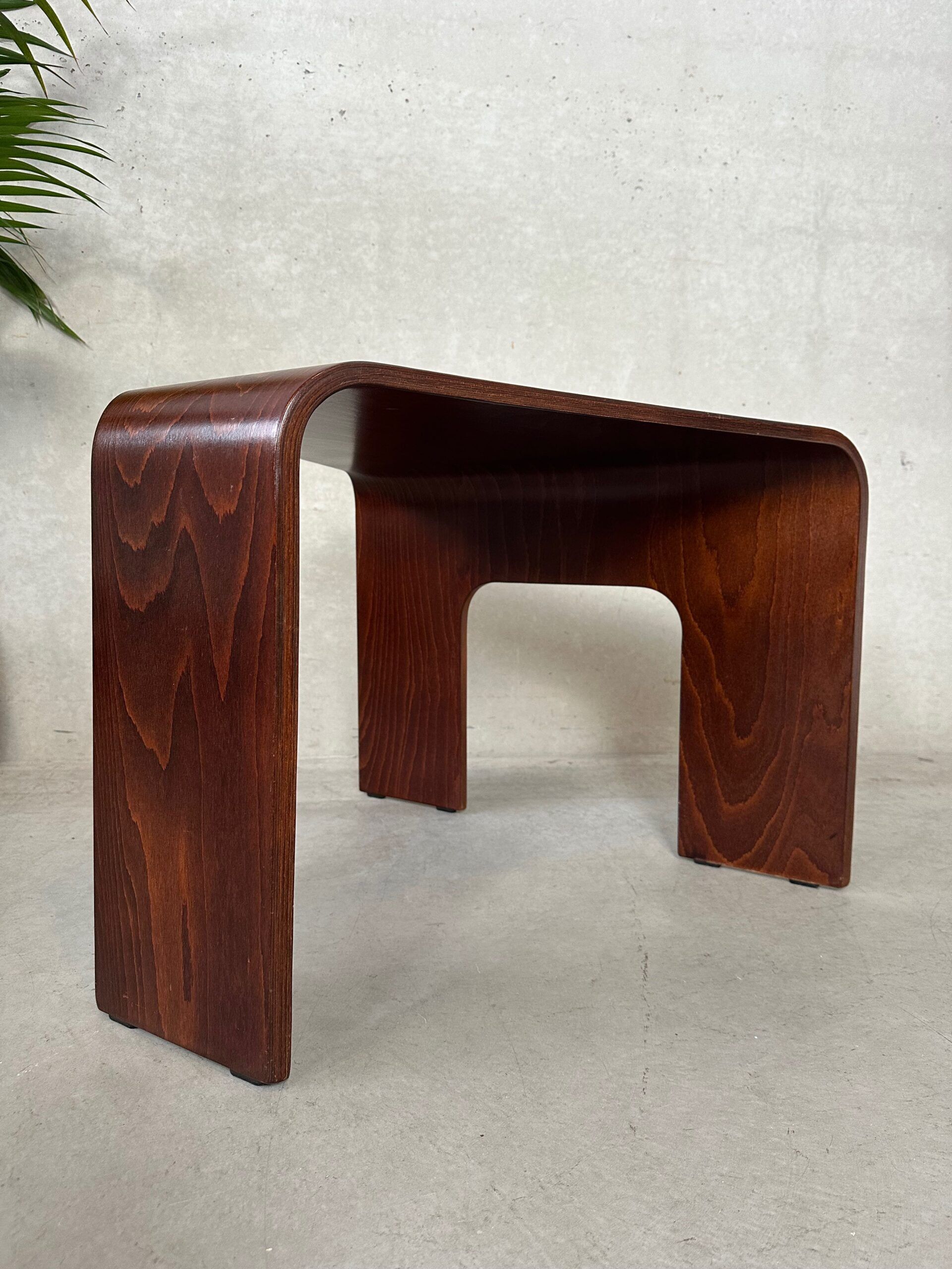 Vintage 'bentwood' side table Ekornes 1990s