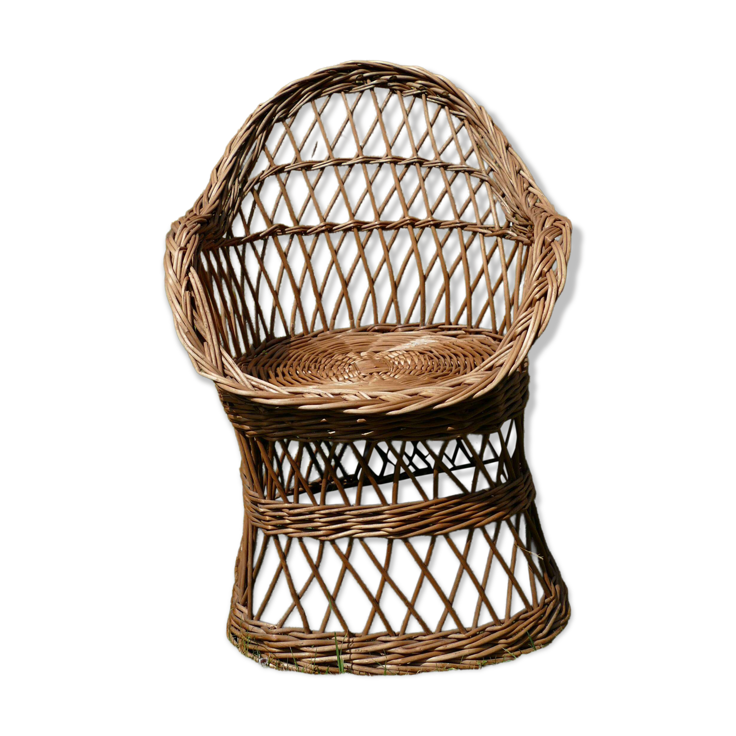 Fauteuil en osier pour enfant