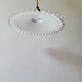 Serrated opaline suspension