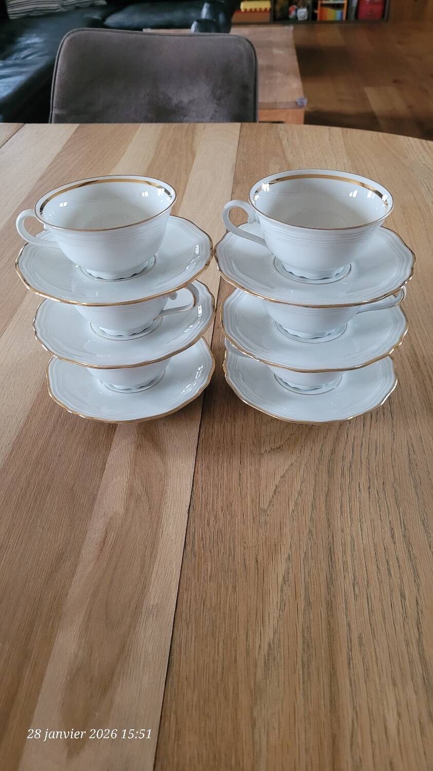 6 cups and saucers in Bavaria porcelain.