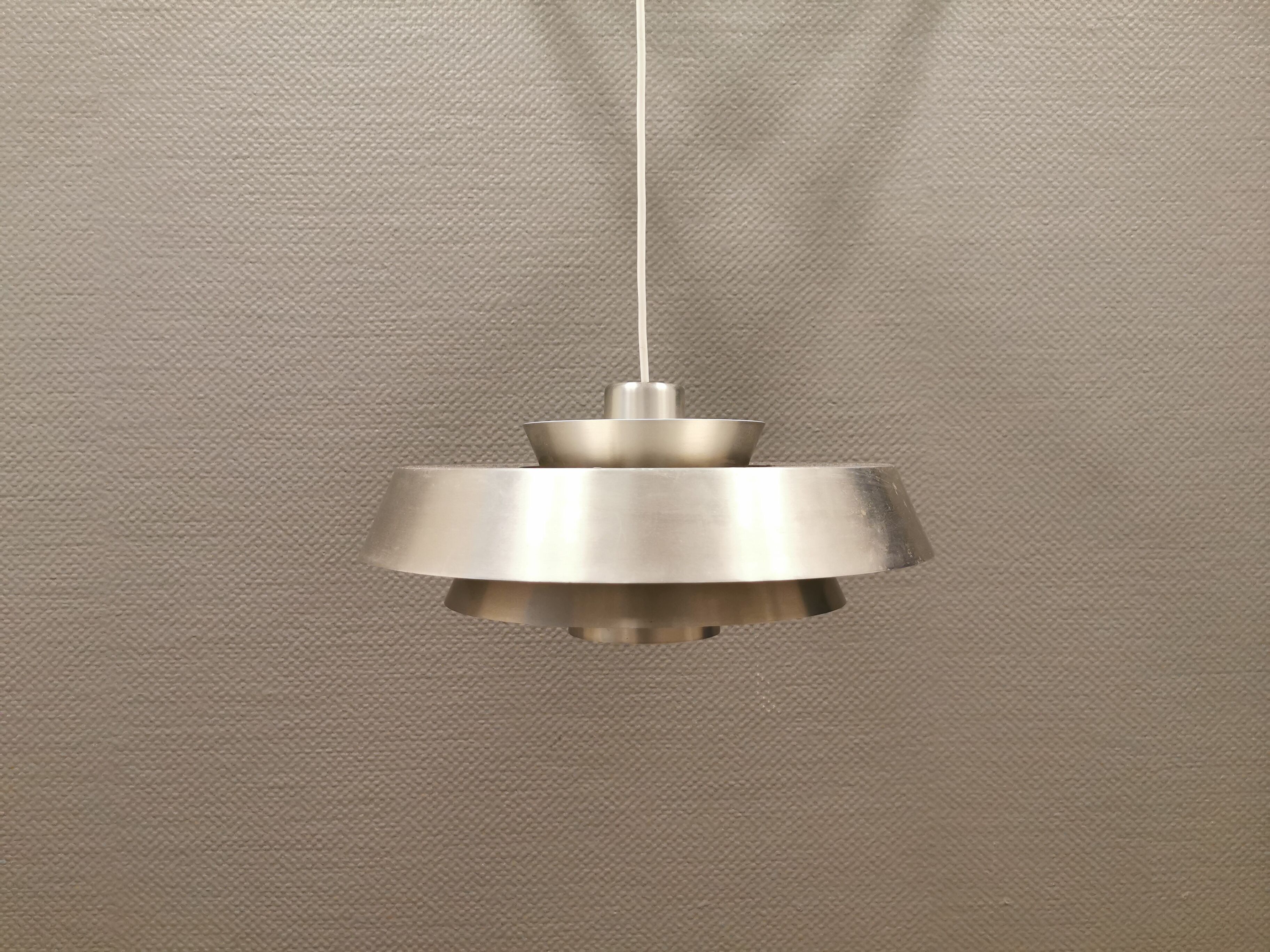 Suspension modèle « Nova » conçue par Jo hammerborg pour Danish Fog&Mørup en 1963.