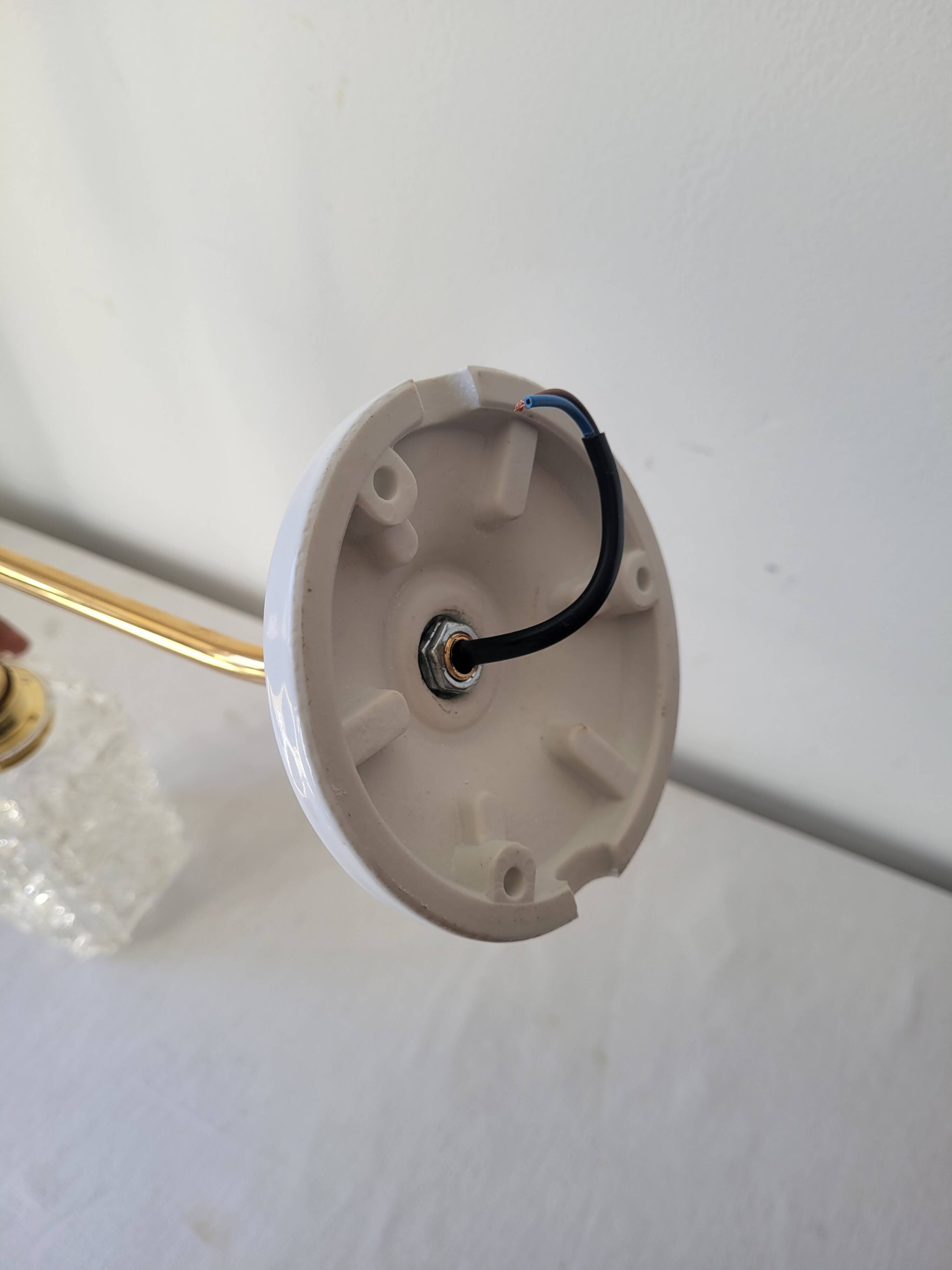 Wall lamp in glass, brass and porcelain