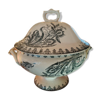 Old earthenware soup