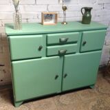 Vintage buffet mado green water