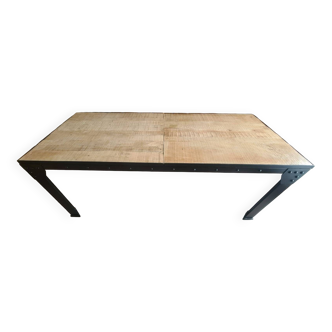 Table manguier