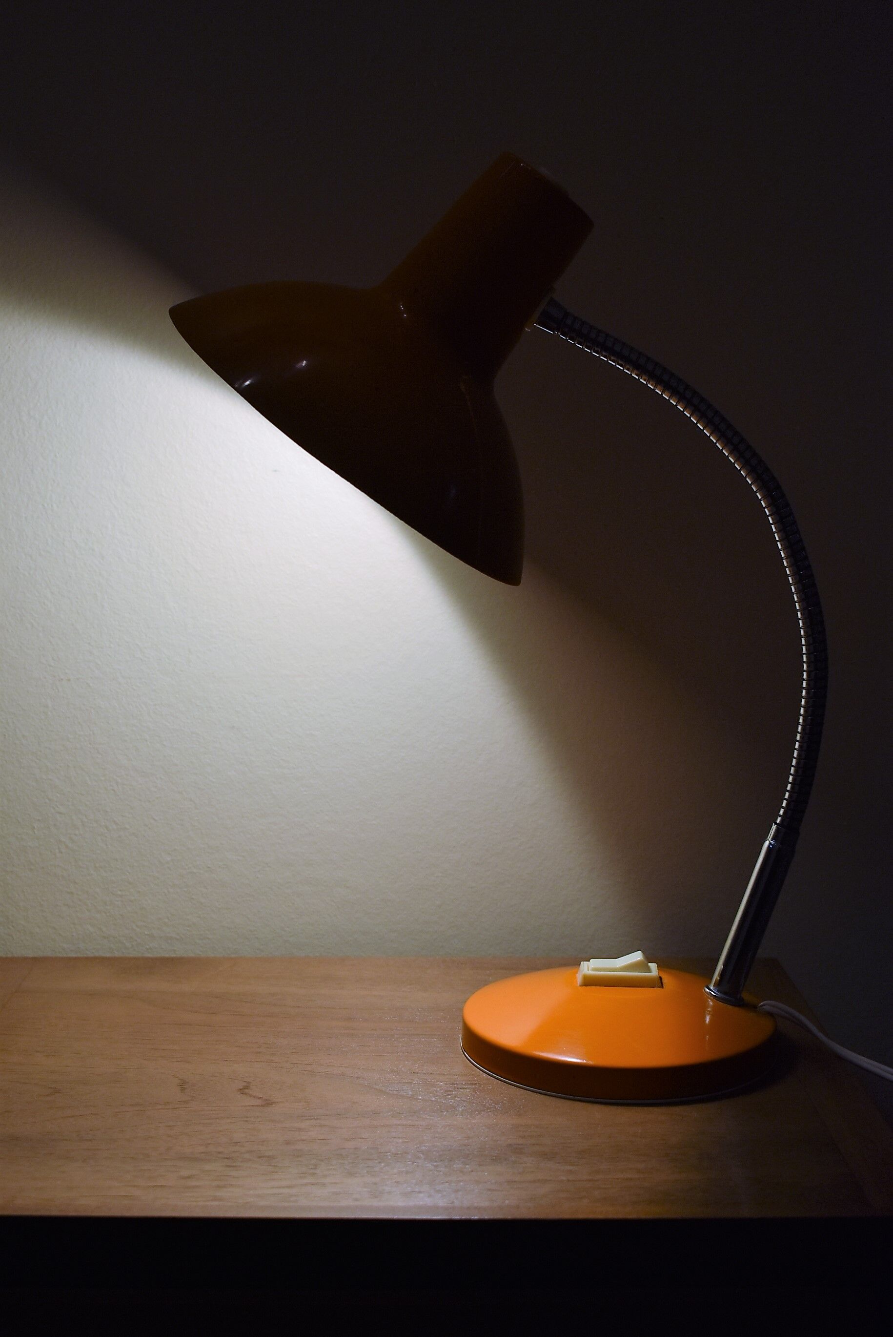 Vintage Orange desk lamp