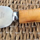 Bamboo pie shovel