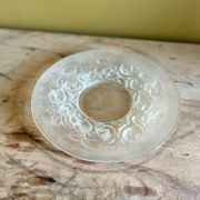 Plat en verre dépoli signée Verlys France