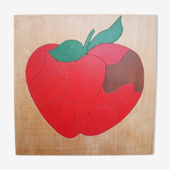 Wooden puzzle (apple or tomato)