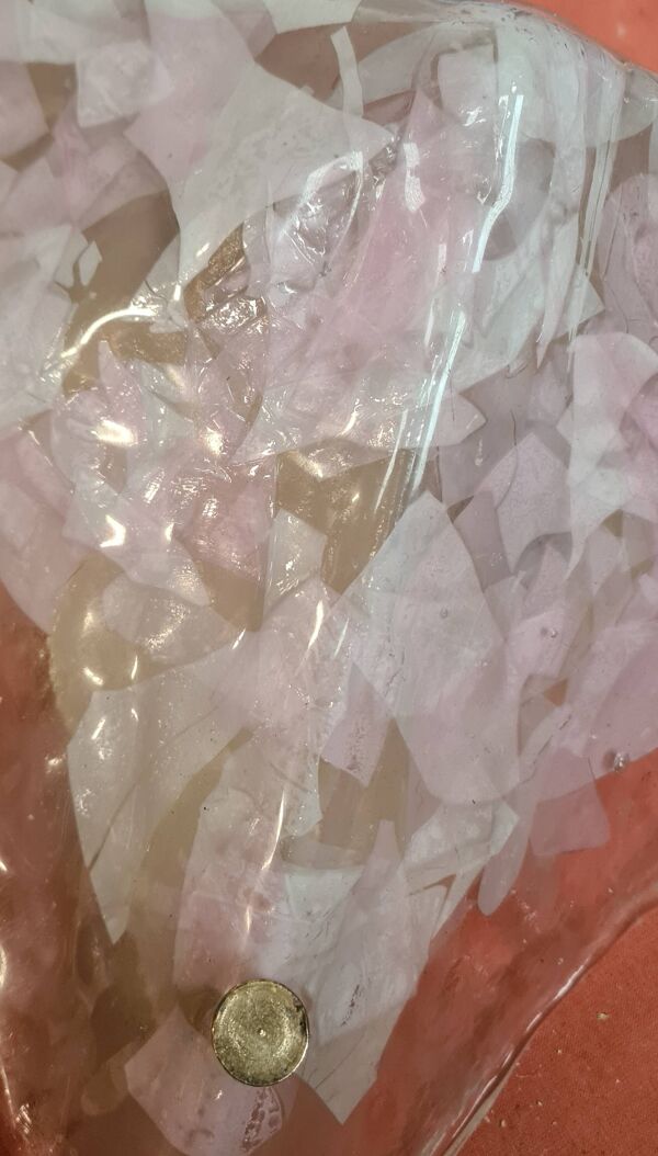 applique ou Lustre triangulaire 1970 en verre de Murano transparent  35x35x