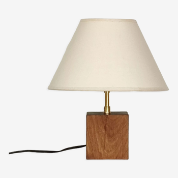 Oak lamp