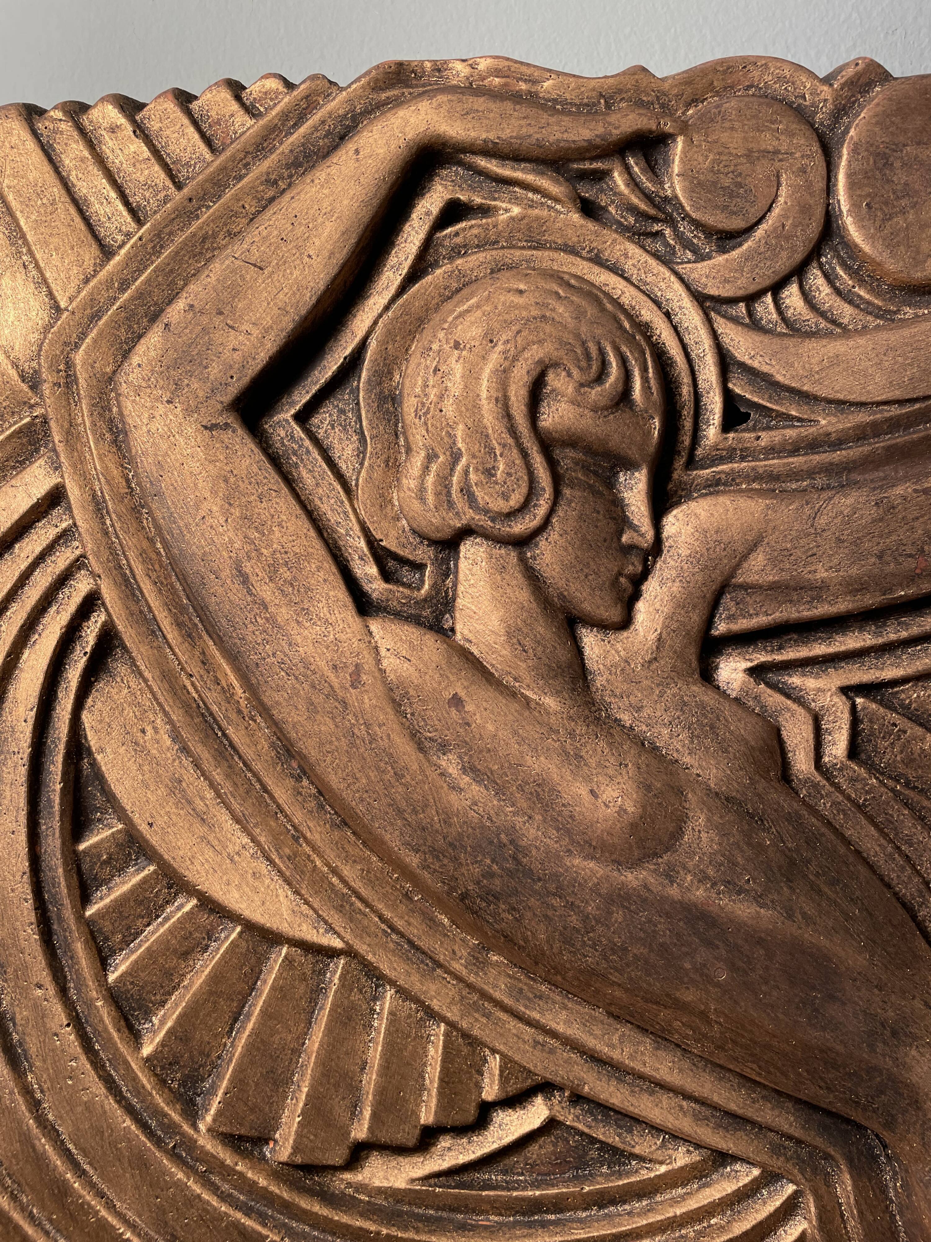 Bas-relief in Art Deco plaster