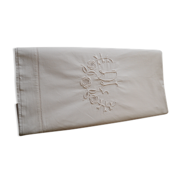 Drap brodé monogrammes DL