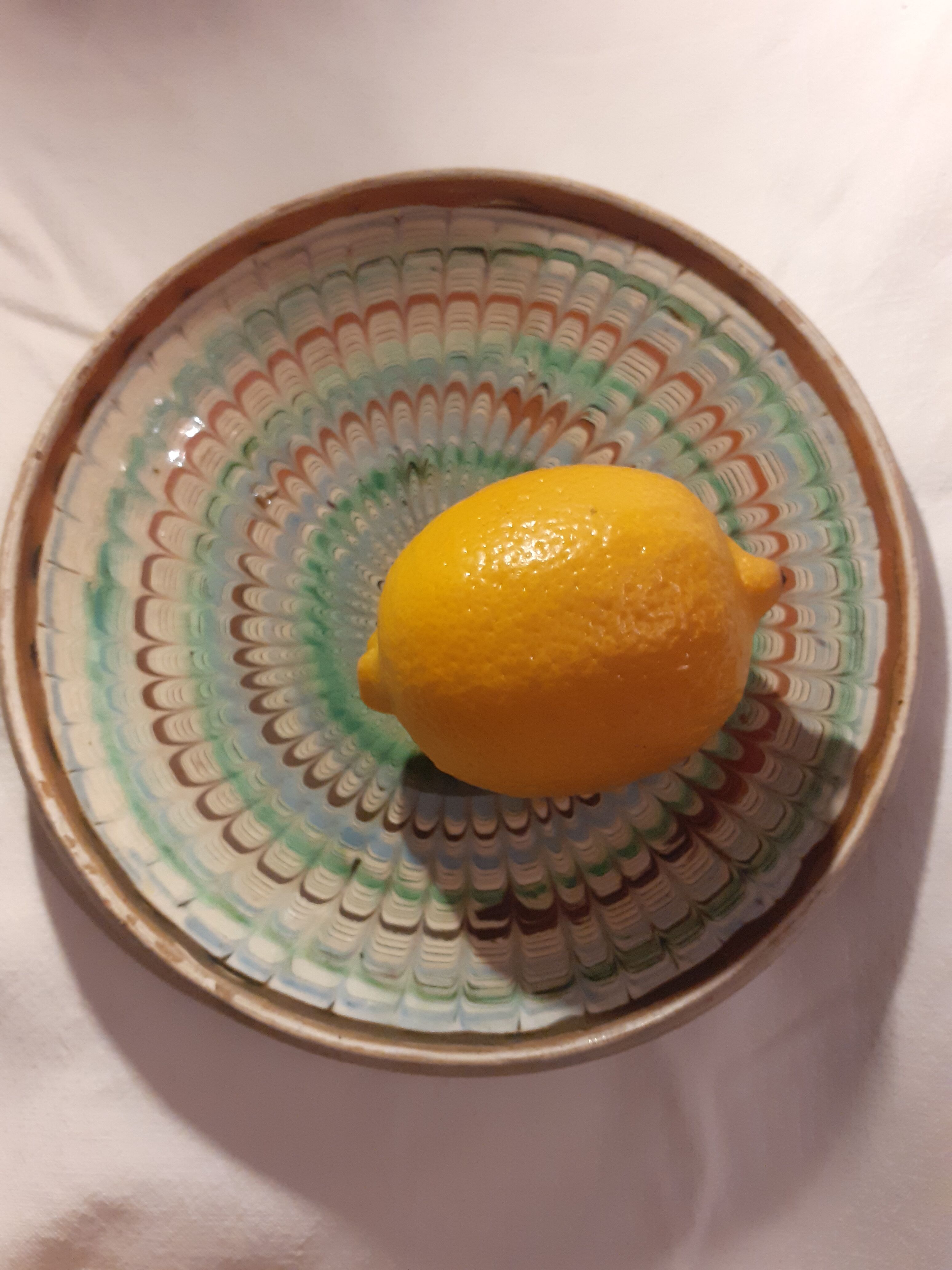 Vintage ceramic pockets