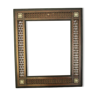 Large oriental frame with moucharabieh decoration