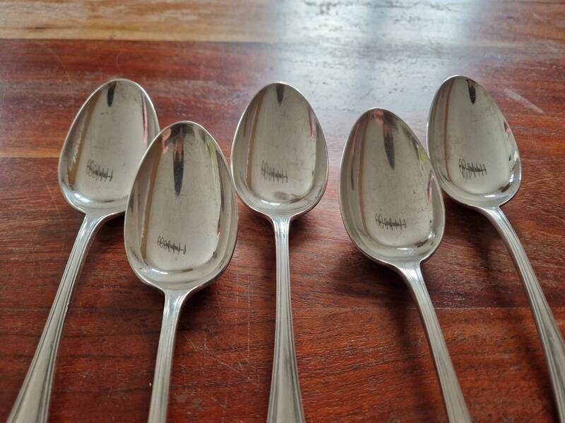 Christofle - 5 table spoons model Marot Bérain in silver-plated metal
