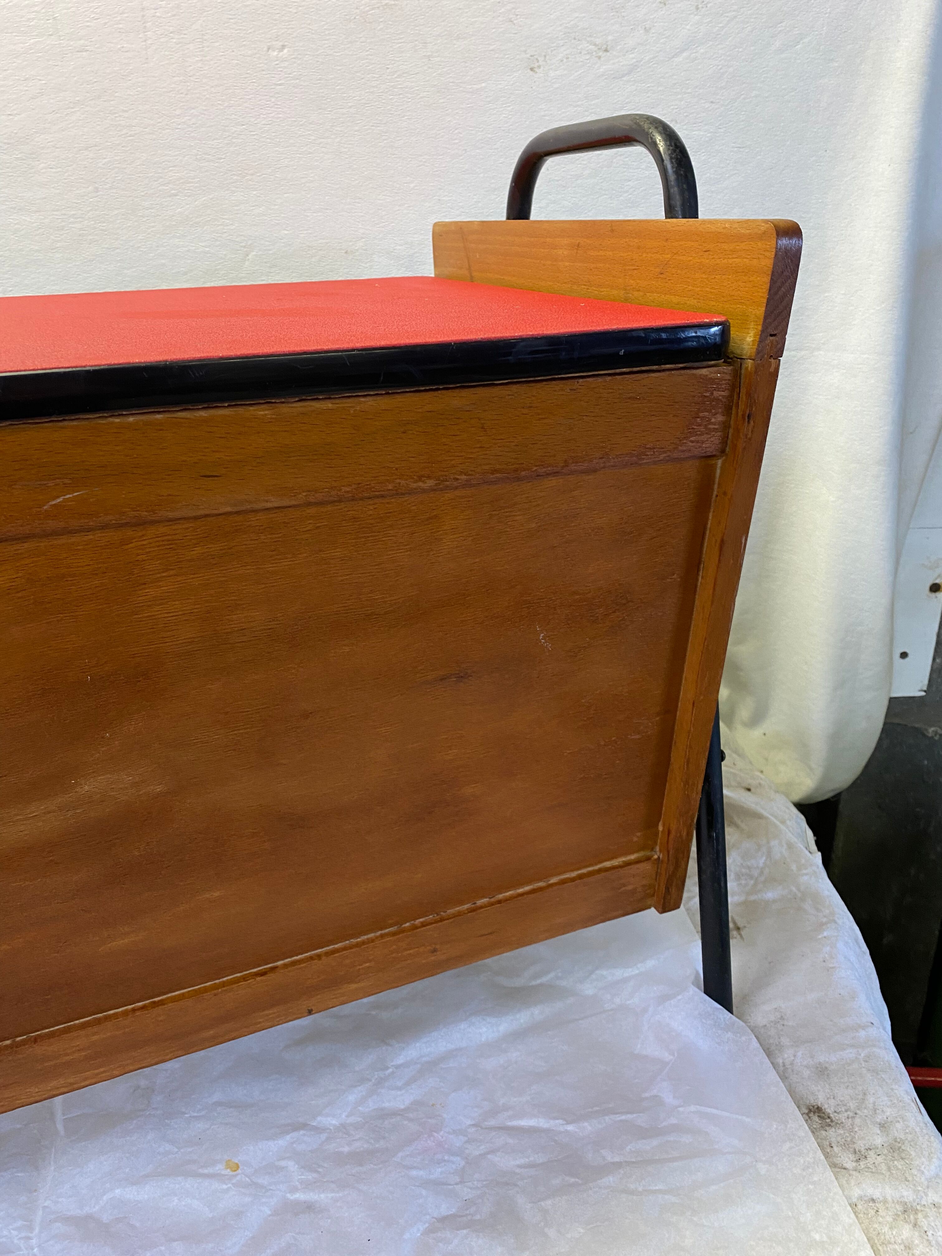60s toy chest