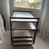 Serving bar table