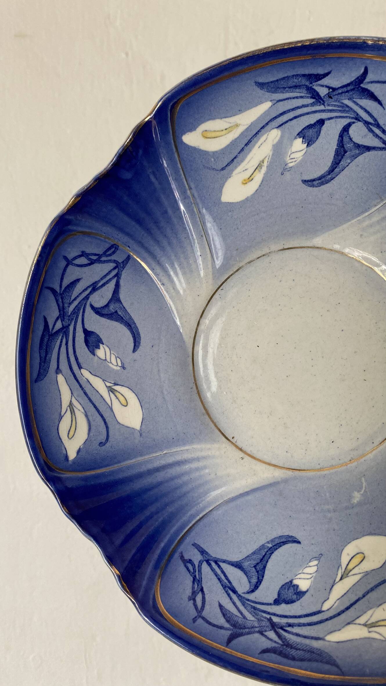 Assiettes  Sarreguemines décor Arum bleu cobalt
