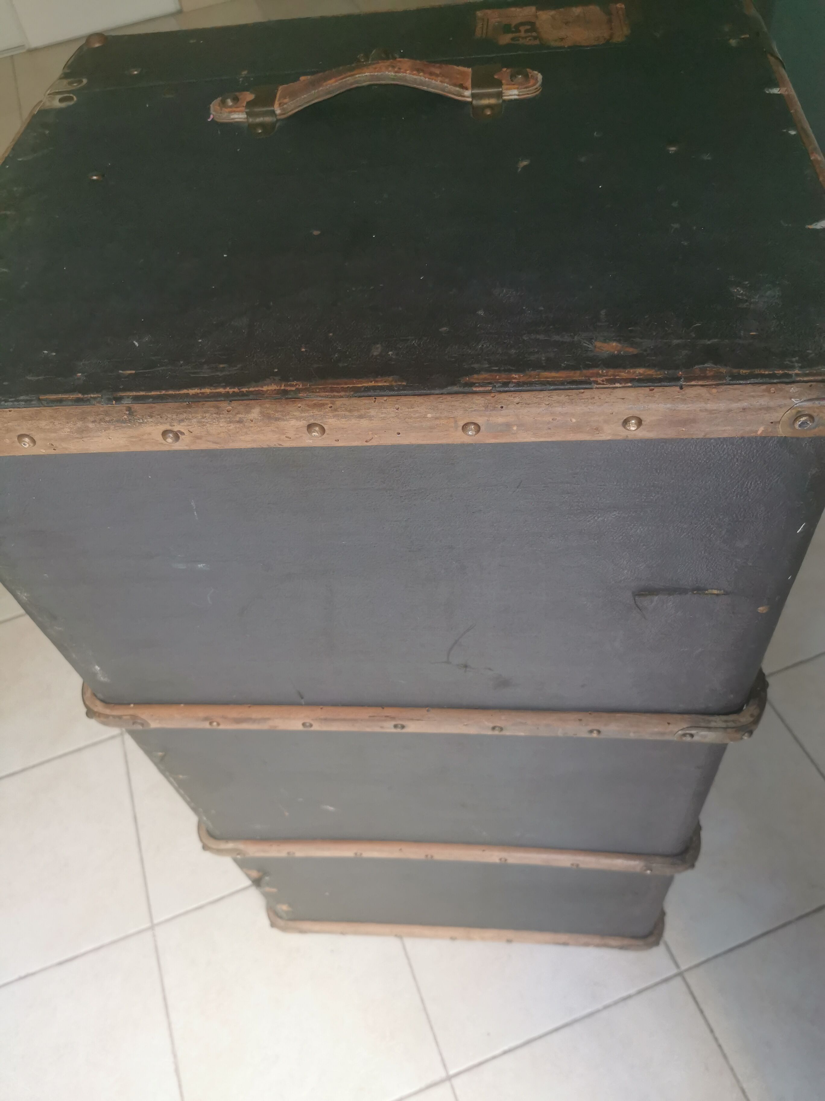 Former Arthur Eymann travel trunk