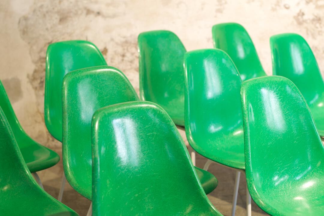 12 Vintage DSX Chairs Fiberglass Charles and Ray Eames / Herman Miller 1960'