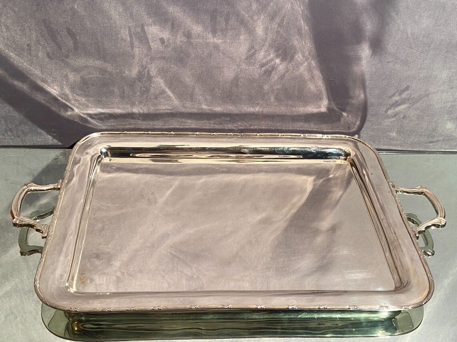 Rectangular top with handles in silver metal in Louis XVI style
