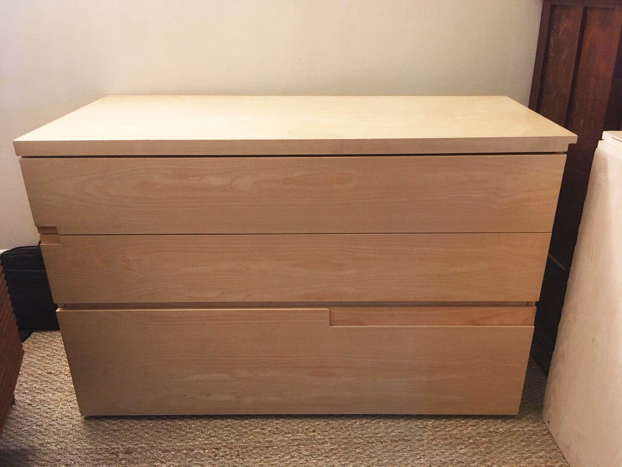 Bespoke 3 pieces of furniture by 3.90 m