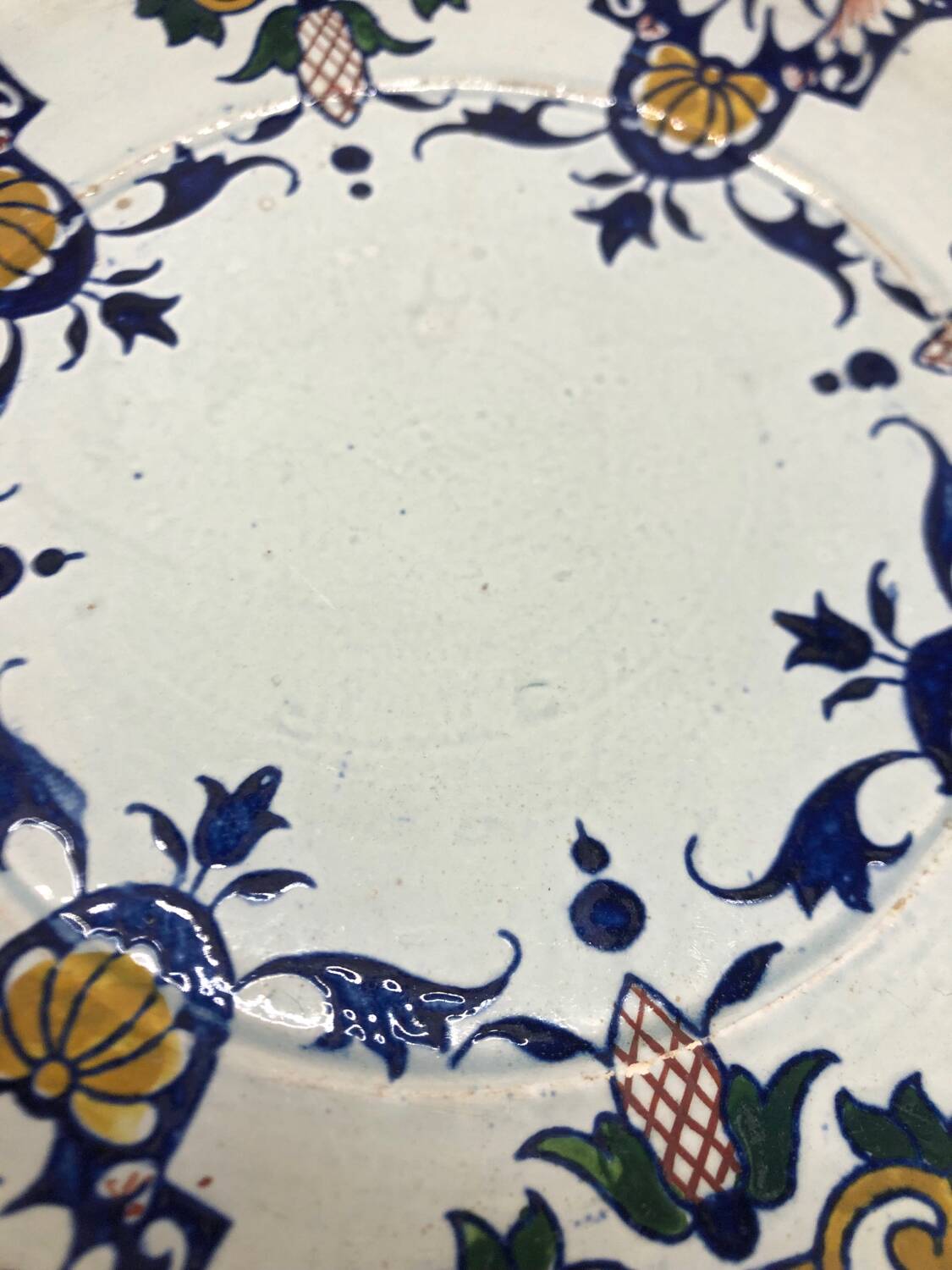 Gien earthenware plate, late 19th century