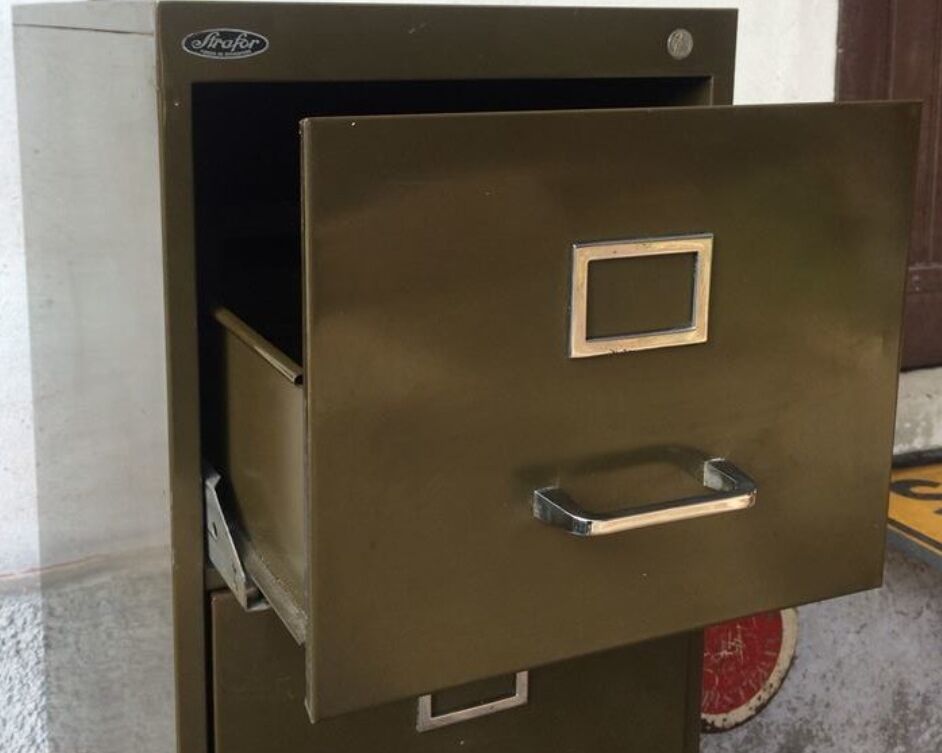 Industrial cabinet 4 drawers