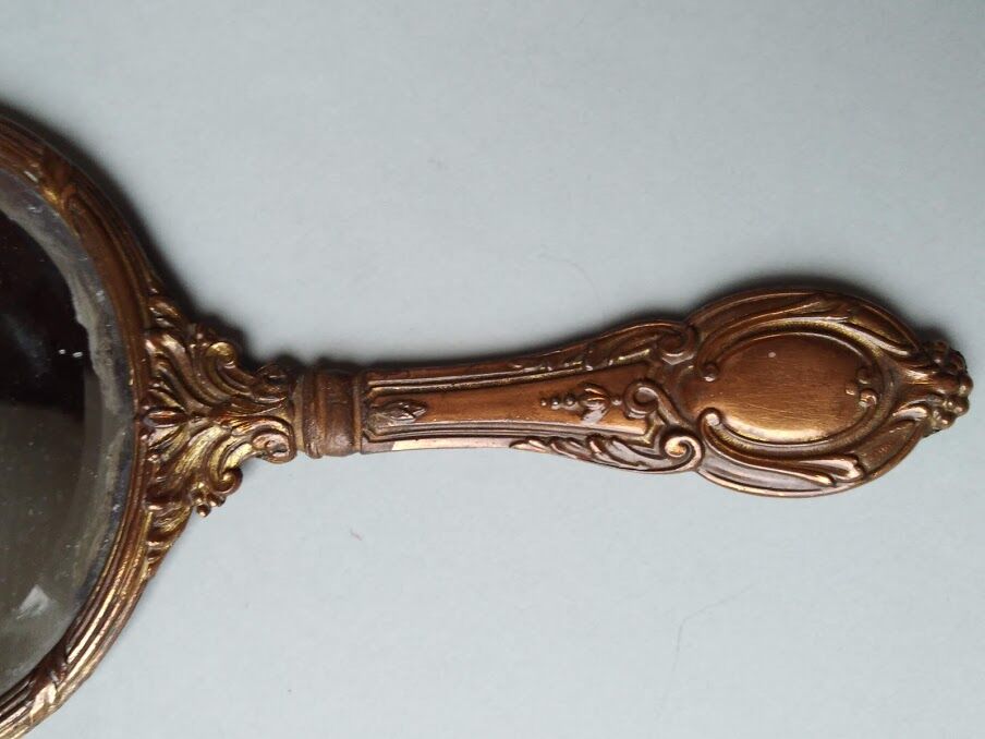 Mirror opposite hand late nineteenth 12x26cm