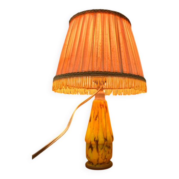 Ancienne petite lampe pâte de verre