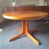 Round wooden table with 2 extensions, table with central star leg