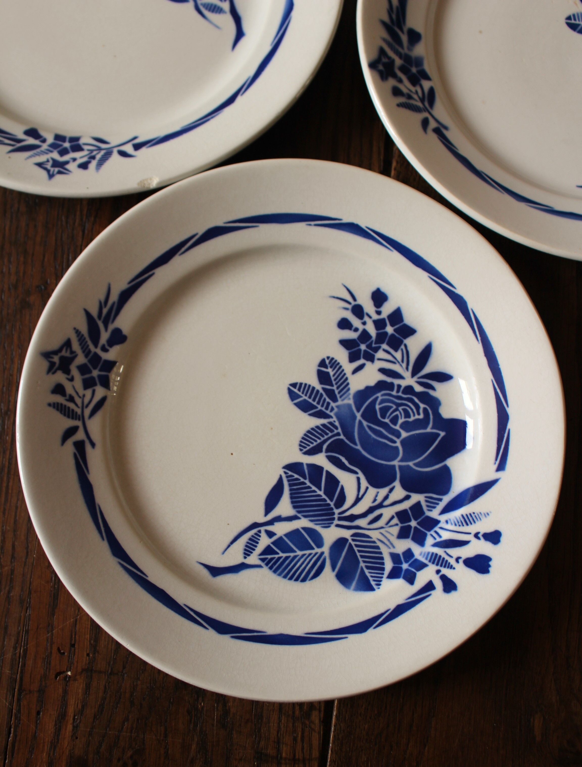Lot 4 flat plates Badonviller Blue Rose