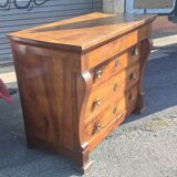 Solid walnut chest of drawers during the Consulate around 1815