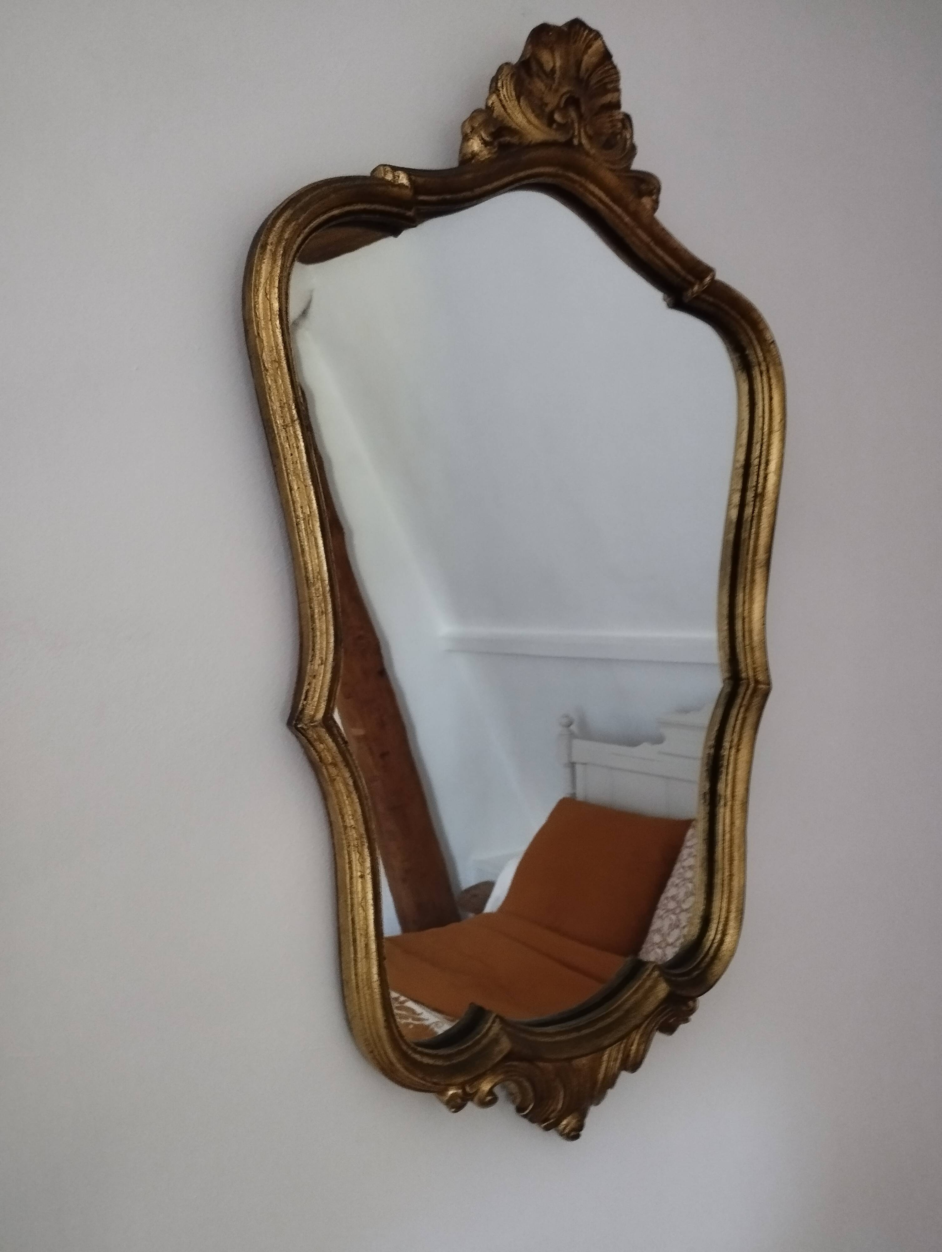 Antique large violin-shaped mirror in gilded wood, Rococo style, Louis XV (80x50 cm)
